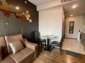 Ceil By Sansiri Condominium Ekamai 12 Near BTS